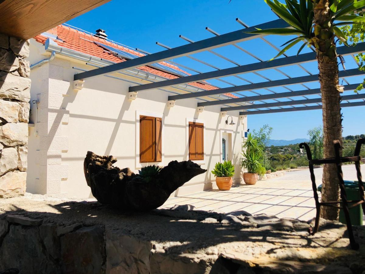 Villa Fani Supetar Exterior foto